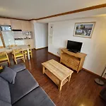 Spacieux Avec Terrasse Et Garage, Acces Piscine - Fr-1-814-88 Apartment Super Besse