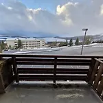 Spacieux Avec Terrasse Et Garage, Acces Piscine - Fr-1-814-88 Super Besse