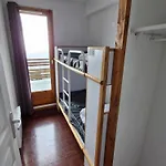Apartment Spacieux Avec Terrasse Et Garage, Acces Piscine - Fr-1-814-88