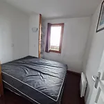 Apartment Spacieux Avec Terrasse Et Garage, Acces Piscine - Fr-1-814-88 Super Besse