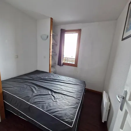 Apartment Spacieux Avec Terrasse Et Garage, Acces Piscine - Fr-1-814-88 Super Besse